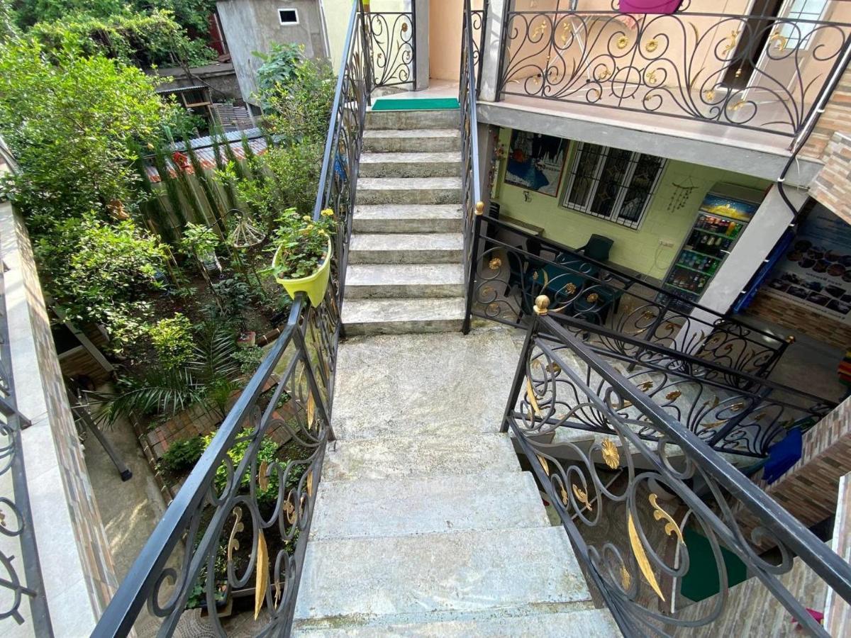 Guest House Ocean Force บาทูมิ ภายนอก รูปภาพ