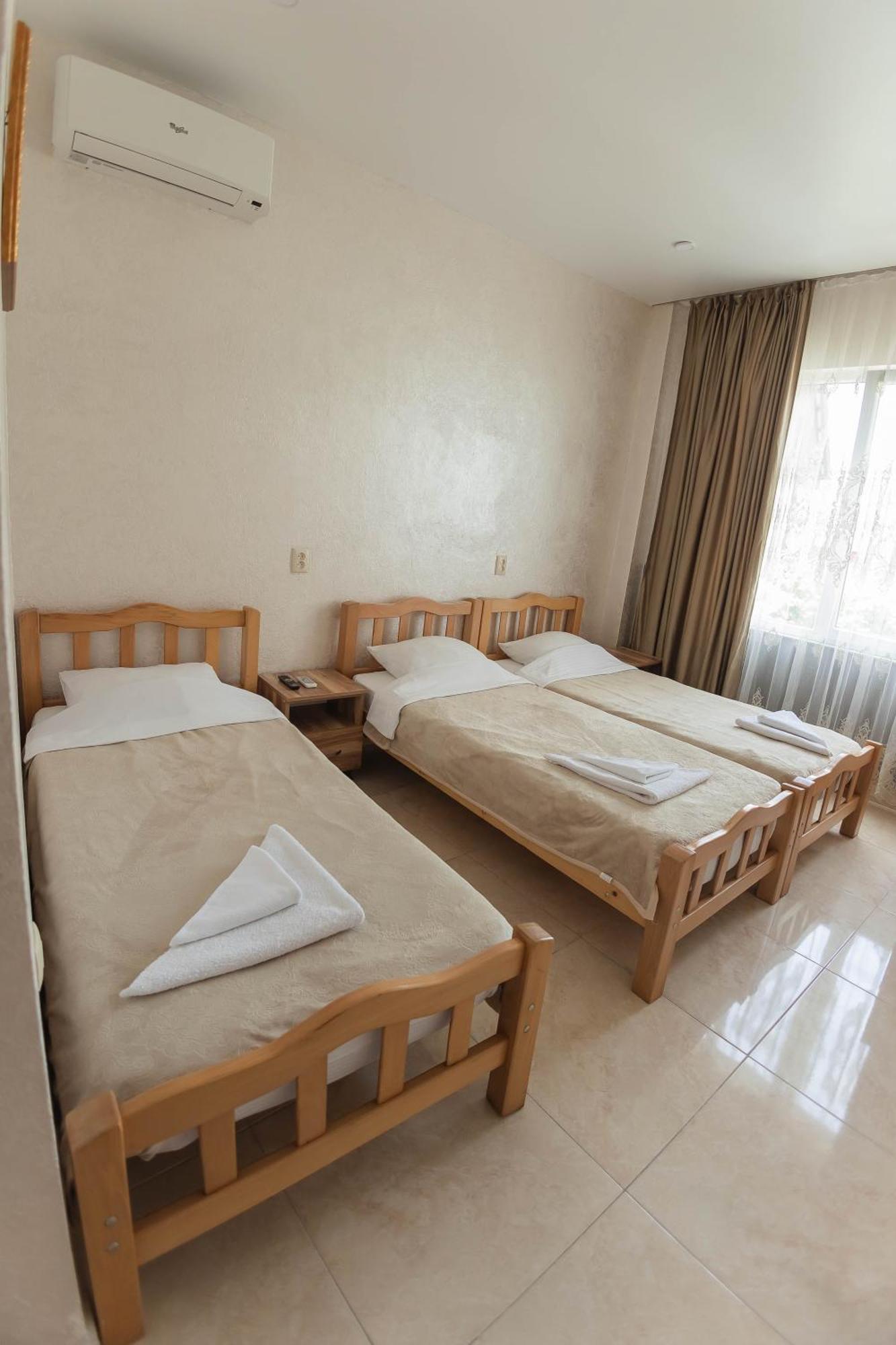 Guest House Ocean Force บาทูมิ ภายนอก รูปภาพ