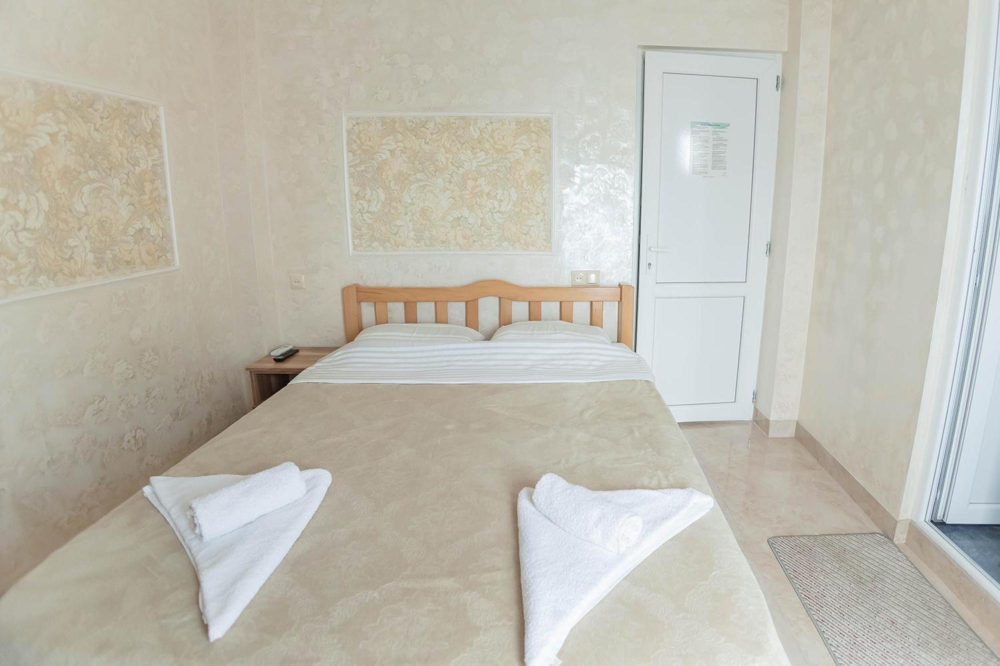 Guest House Ocean Force บาทูมิ ภายนอก รูปภาพ